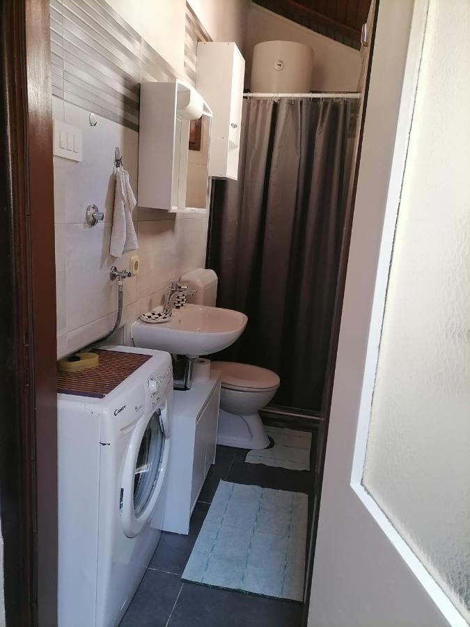 Apartman Zepina Pula Bagian luar foto